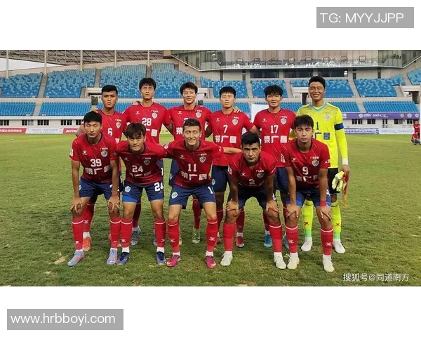 幸运星足球新星杨巍锋简介及其崭露头角的成长历程 幸运星足球新星杨巍锋简介及其崭露头角的成长历程