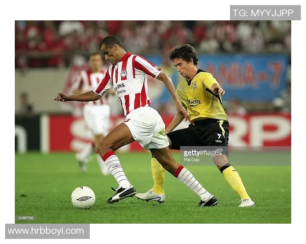 足球明星打卡热门地标探索 跟随足坛巨星足迹畅游全球